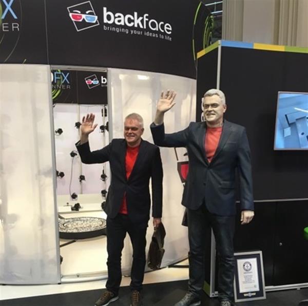 世界最高3D打印人像 3D打印怎么樣 世界最高2米3D打印人像破吉尼斯記錄-e鍵打印|專注3D打印服務(wù)|3D打印機(jī)技術(shù)材料價(jià)格表
3d打印人像,3d打印人像館,3d打印人像流程,3d打印人像成本,3d打印人像燈,3d打印人像定制,3d打印人像設(shè)計(jì),3d打印人像必須掃描嗎