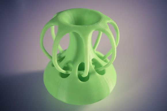 3D打印而成的花瓶 新手選擇3D打印手板模型加工打樣還是CNC加工?選擇當?shù)剡€是全國3D打印公司? 3D打印而成的花瓶 新手選擇3D打印手板模型加工打樣還是CNC加工?選擇當?shù)剡€是全國3D打印公司?