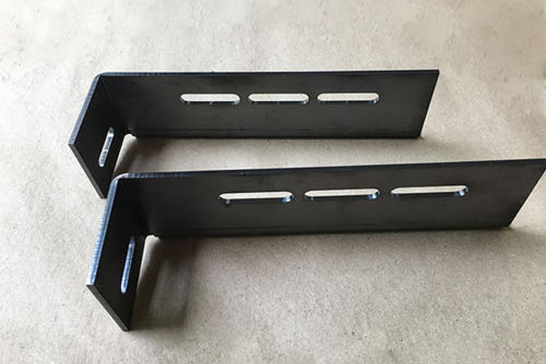 鈑金折彎加工常見(jiàn)的六大問(wèn)題原因與解決辦法